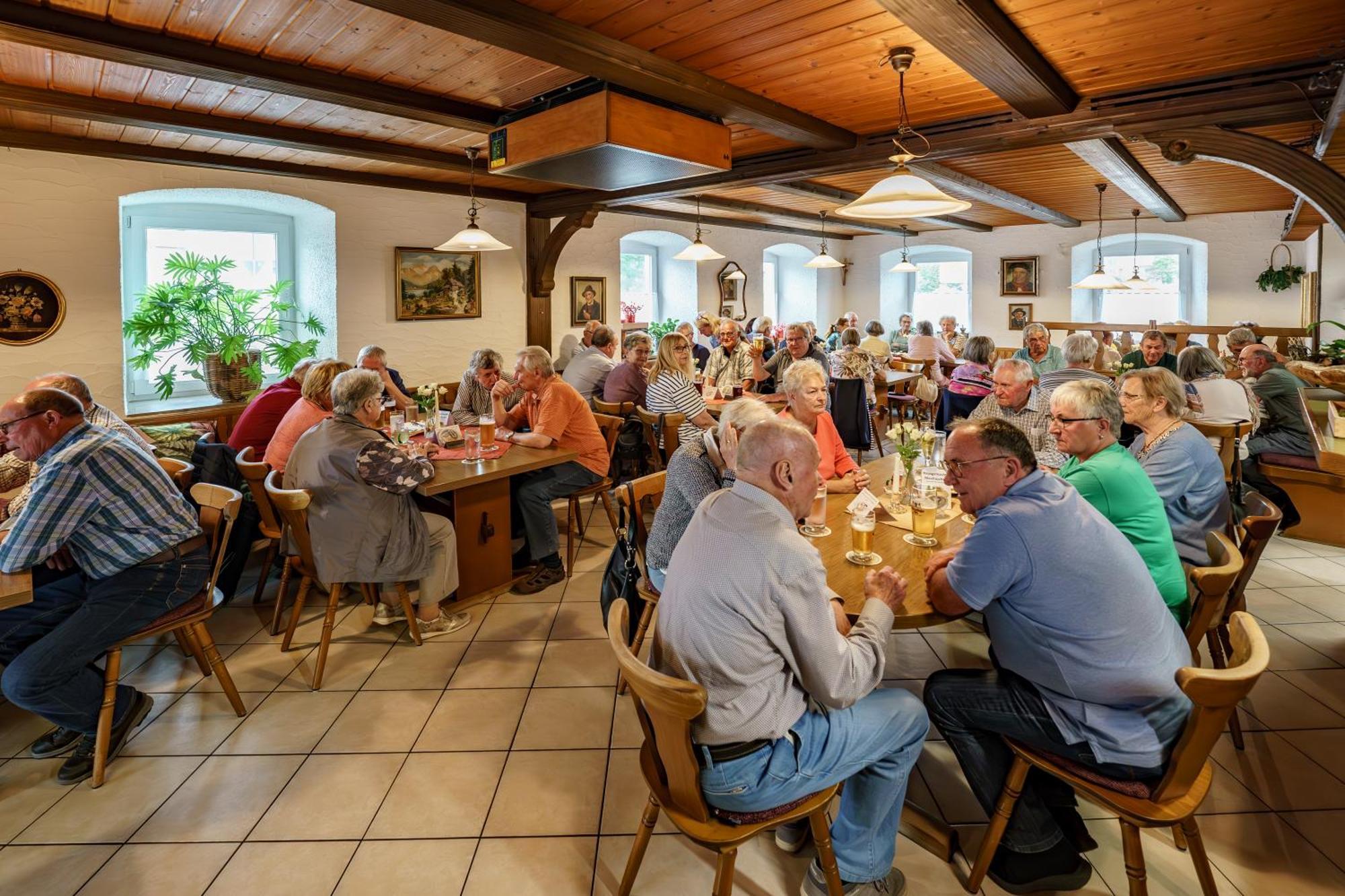 Landgasthof Ochsen Neresheim Extérieur photo